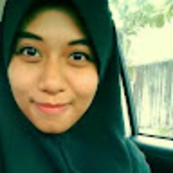 Meet your Posher, Ezreen - Picture 1 of 1